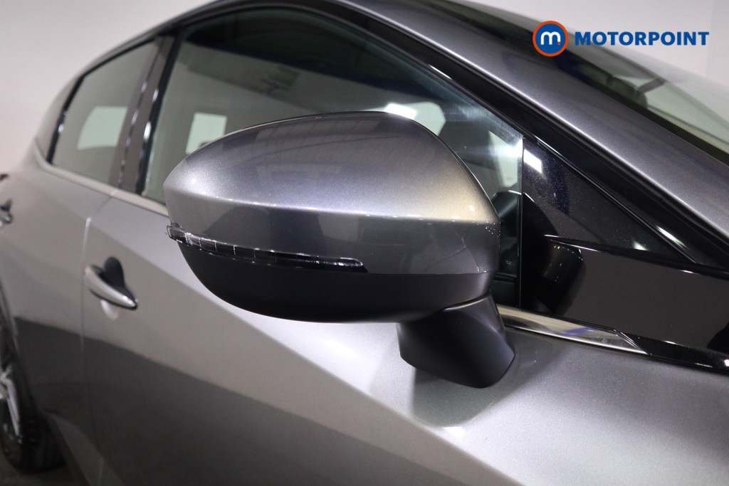 Nissan Qashqai Acenta Premium Automatic Petrol SUV - Stock Number (1563461) - 22nd supplementary image