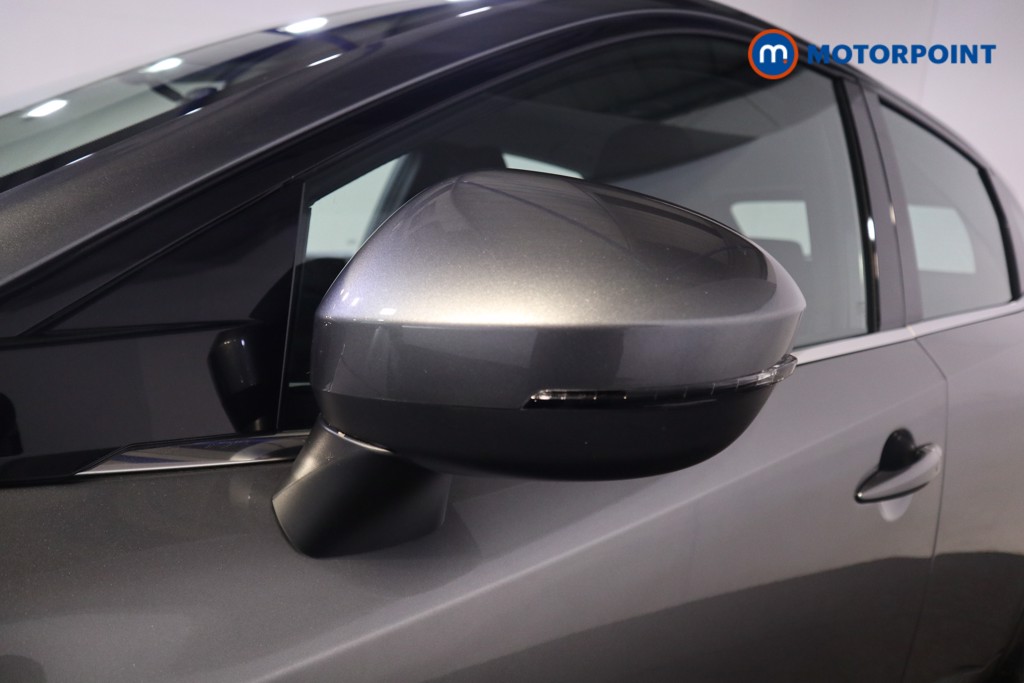 Nissan Qashqai Acenta Premium Automatic Petrol SUV - Stock Number (1563461) - 23rd supplementary image