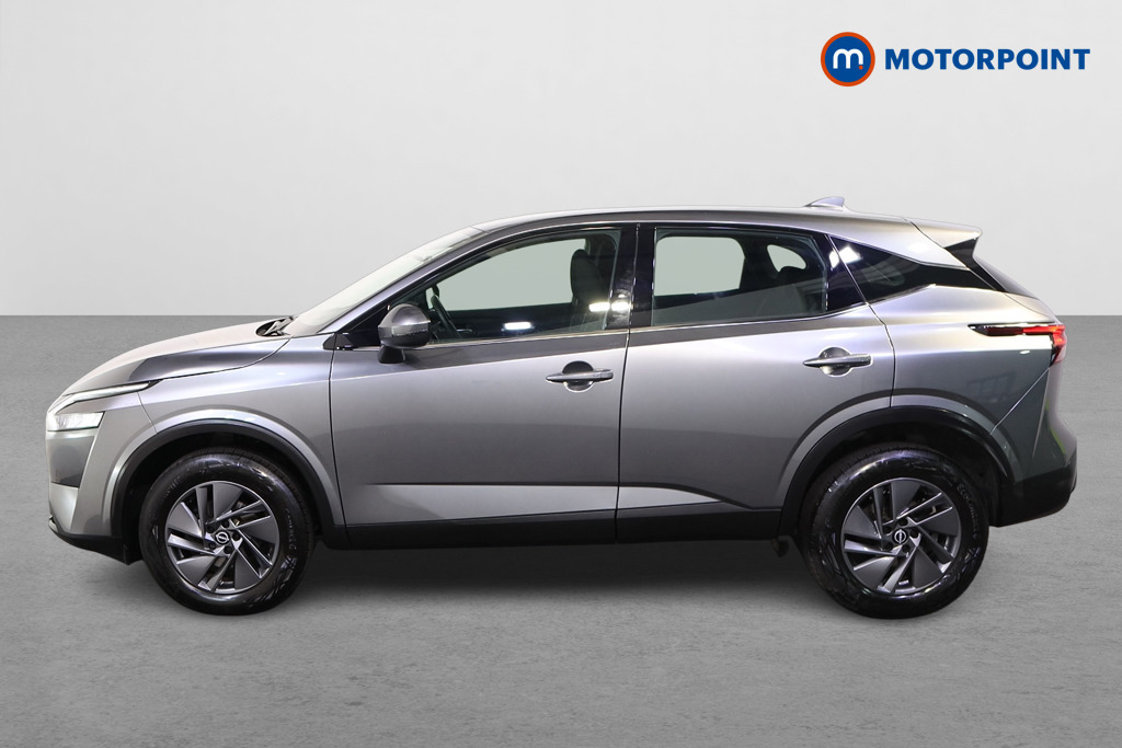 Nissan Qashqai Acenta Premium Automatic Petrol SUV - Stock Number (1563461) - Passenger side