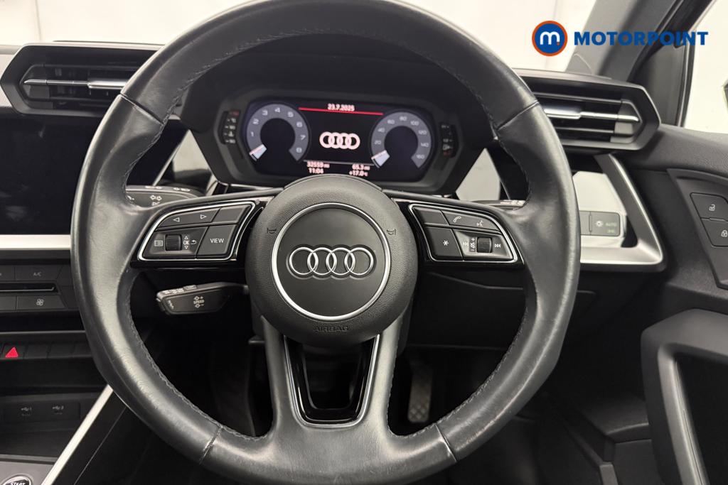 Audi A3 Technik Manual Petrol Hatchback - Stock Number (1563531) - 5th supplementary image