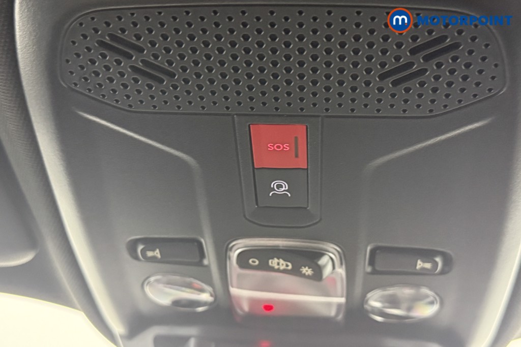 Peugeot 2008 Allure Manual Petrol SUV - Stock Number (1563548) - 7th supplementary image