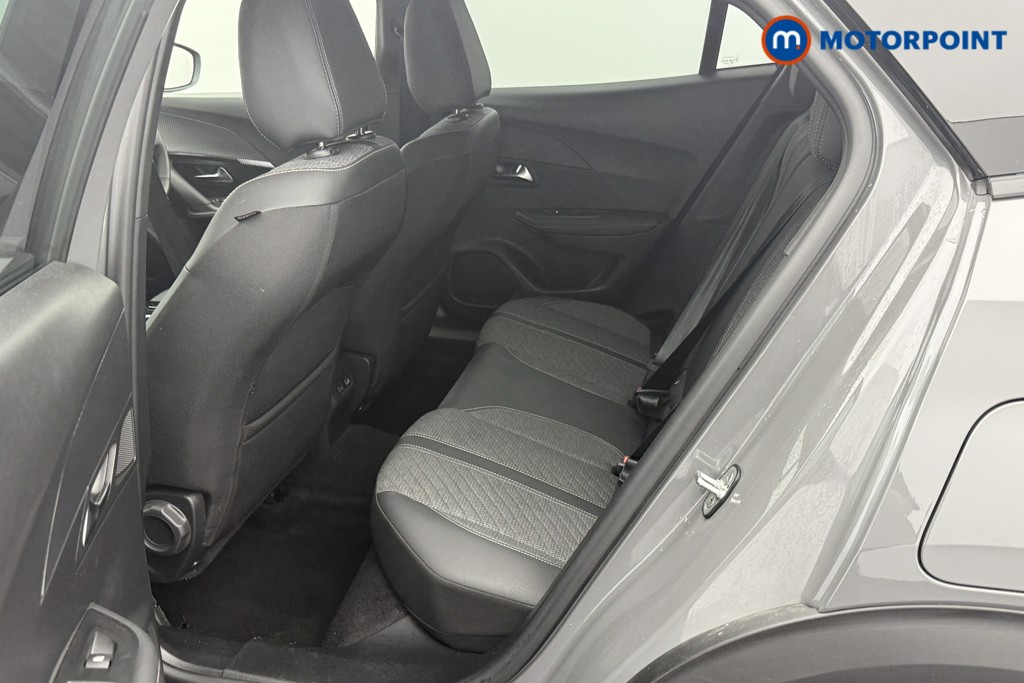Peugeot 2008 Allure Manual Petrol SUV - Stock Number (1563548) - 21st supplementary image