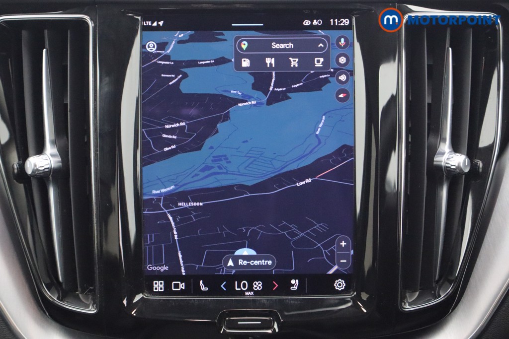 Volvo Xc60 Momentum Automatic Petrol SUV - Stock Number (1563602) - 2nd supplementary image
