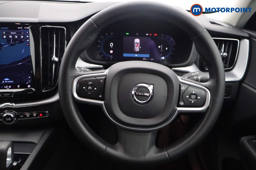 Volvo Xc60 Momentum Automatic Petrol SUV - Stock Number (1563602) - 3rd supplementary image