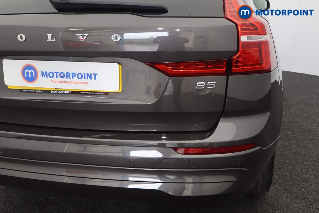 Volvo Xc60 Momentum Automatic Petrol SUV - Stock Number (1563602) - 32nd supplementary image