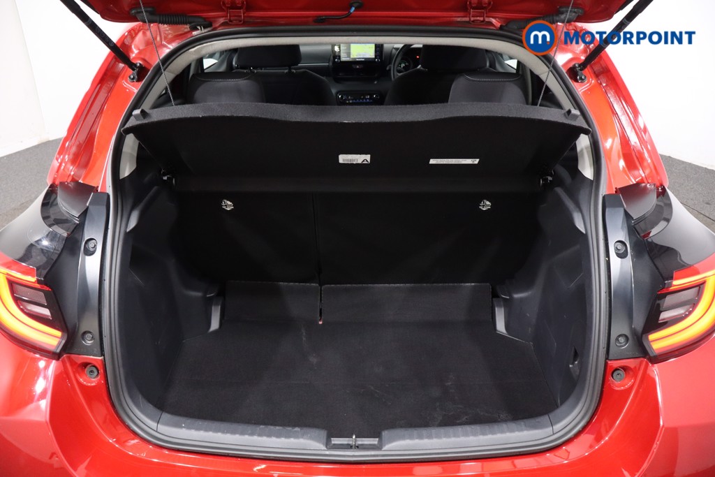 Toyota Yaris Design Automatic Petrol-Electric Hybrid Hatchback - Stock Number (1563638) - 31st supplementary image