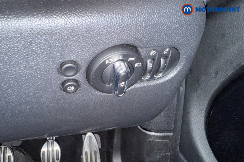 Mini Hatchback Cooper Sport Manual Petrol Hatchback - Stock Number (1563990) - 10th supplementary image