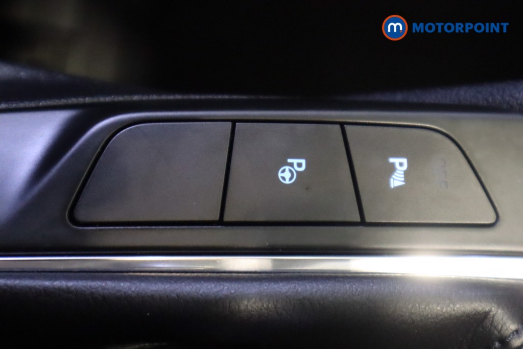 Ford Kuga Titanium First Edition Manual Petrol SUV - Stock Number (1564051) - 23rd supplementary image