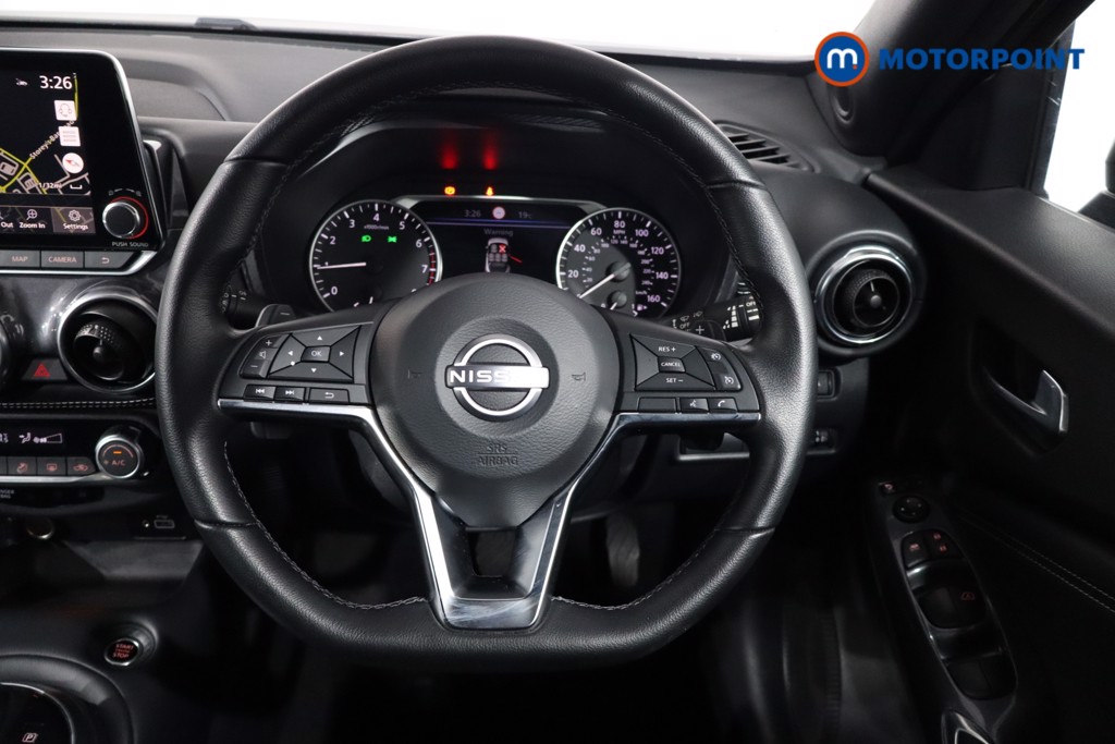Nissan Juke N-Connecta Automatic Petrol SUV - Stock Number (1564108) - 6th supplementary image
