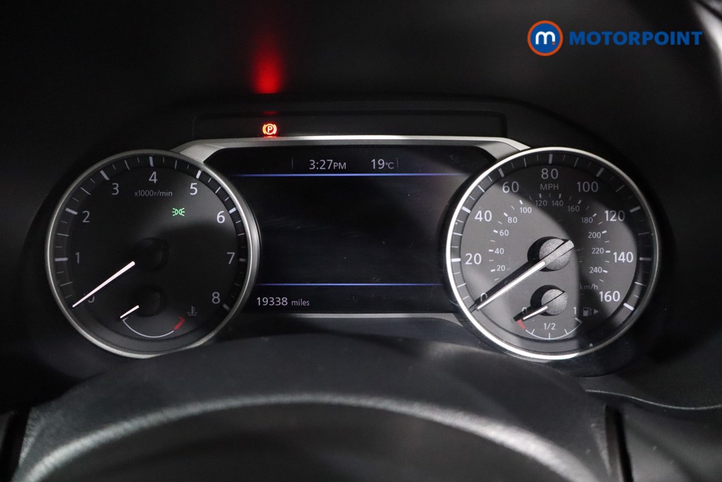 Nissan Juke N-Connecta Automatic Petrol SUV - Stock Number (1564108) - 14th supplementary image