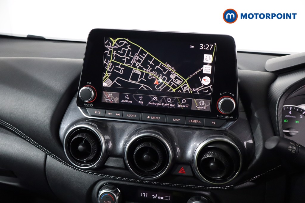 Nissan Juke N-Connecta Automatic Petrol SUV - Stock Number (1564108) - 16th supplementary image