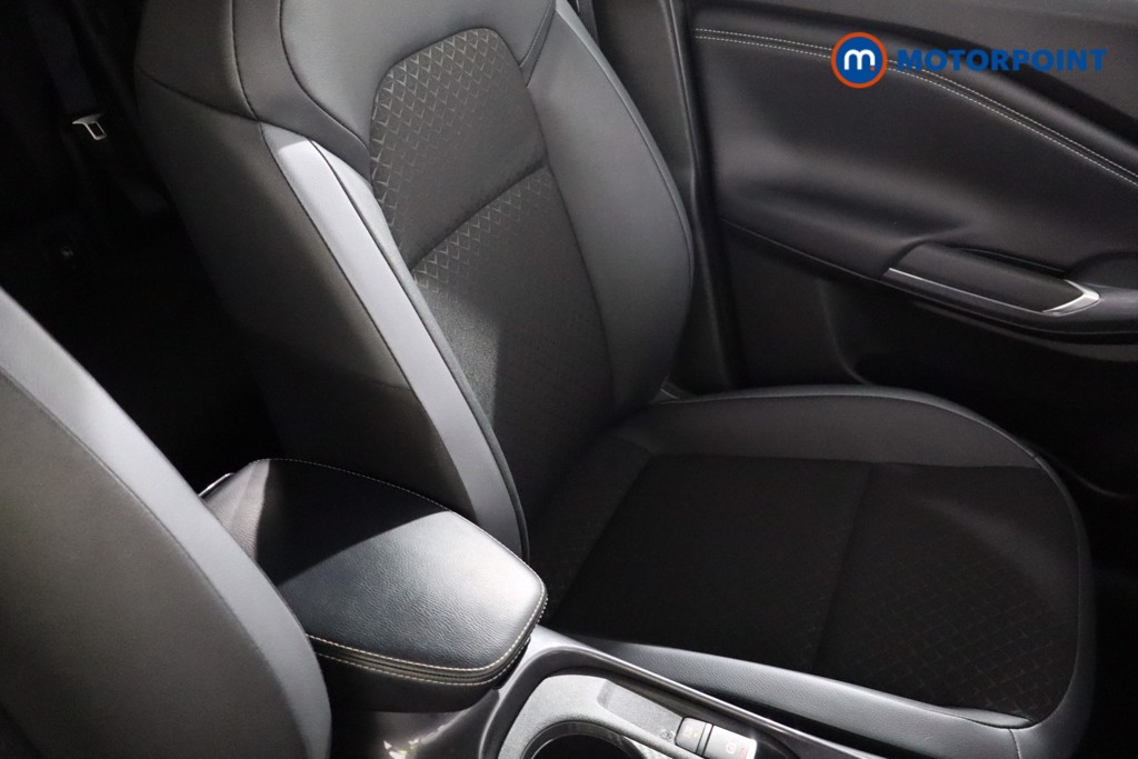 Nissan Juke N-Connecta Automatic Petrol SUV - Stock Number (1564108) - 25th supplementary image
