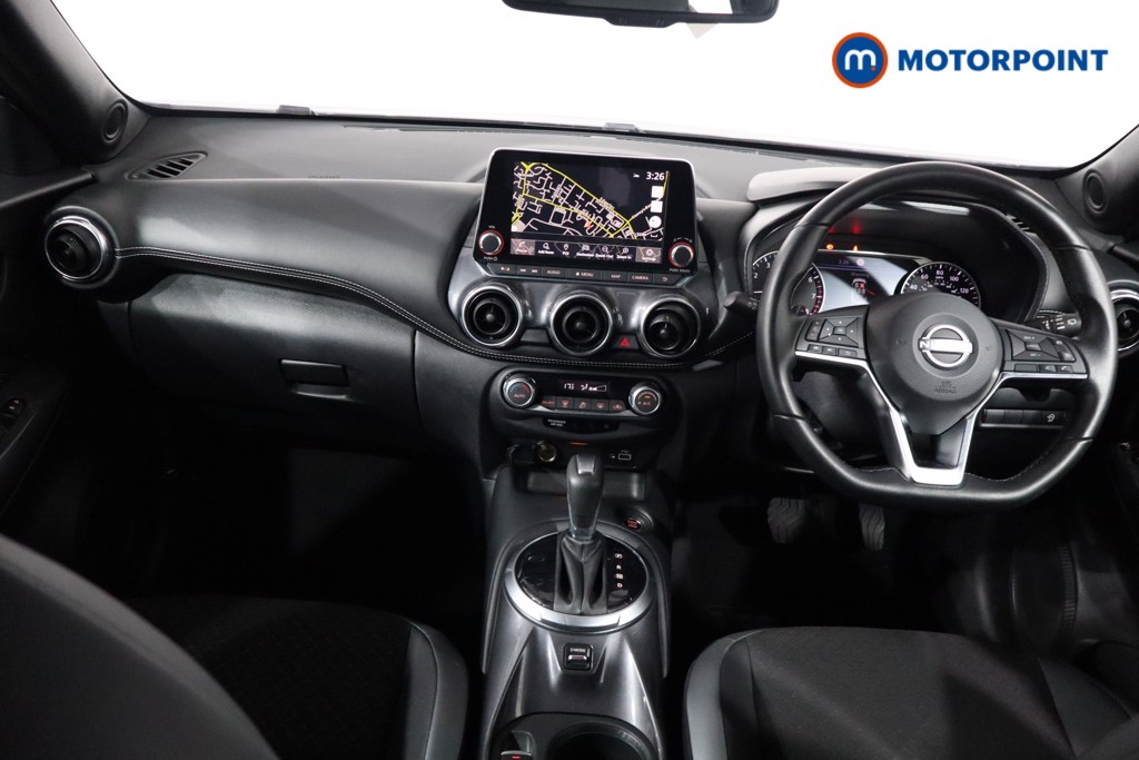 Nissan Juke N-Connecta Automatic Petrol SUV - Stock Number (1564108) - 1st supplementary image