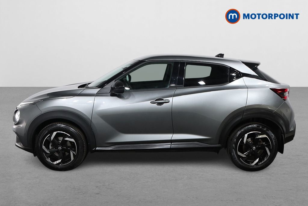 Nissan Juke N-Connecta Automatic Petrol SUV - Stock Number (1564108) - Passenger side