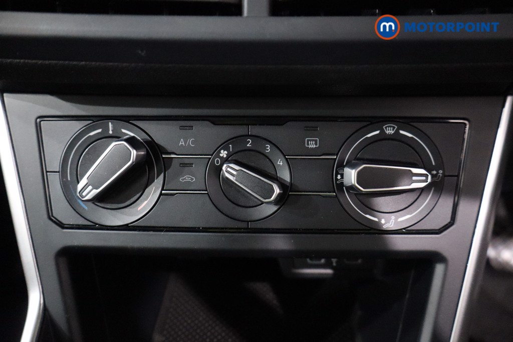 Volkswagen Polo Life Manual Petrol Hatchback - Stock Number (1564146) - 16th supplementary image