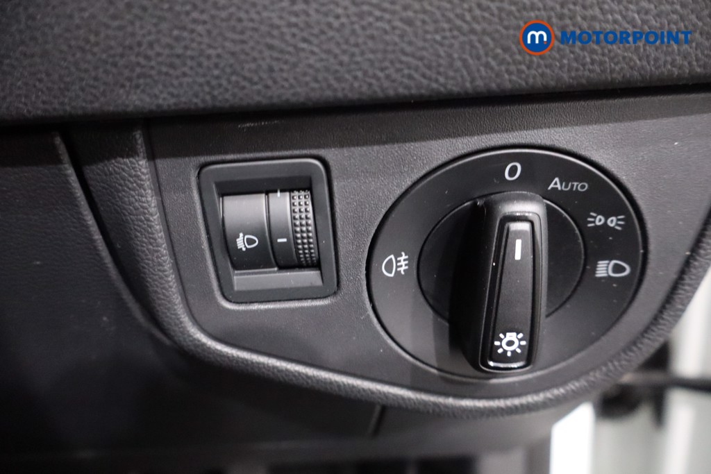Volkswagen Polo Life Manual Petrol Hatchback - Stock Number (1564146) - 22nd supplementary image