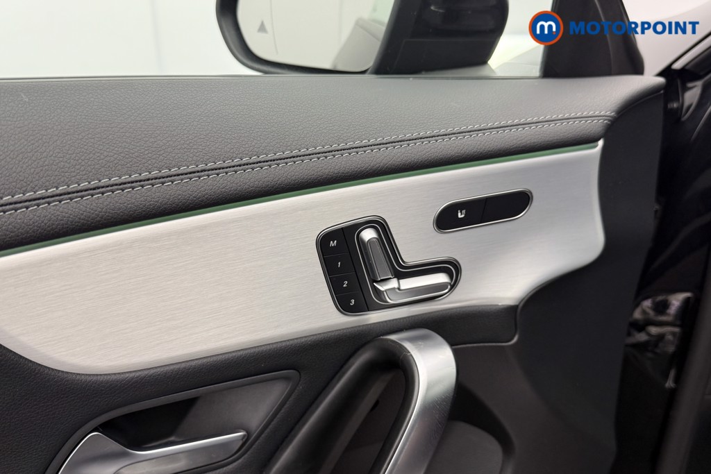 Mercedes-Benz CLA Amg Line Automatic Petrol Coupe - Stock Number (1564170) - 23rd supplementary image