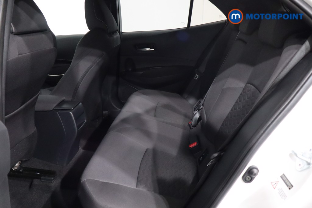 Toyota Corolla Design Automatic Petrol-Electric Hybrid Hatchback - Stock Number (1564326) - 5th supplementary image
