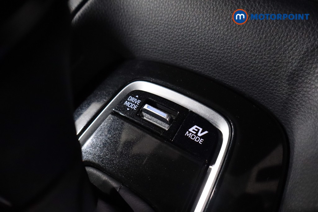 Toyota Corolla Design Automatic Petrol-Electric Hybrid Hatchback - Stock Number (1564326) - 18th supplementary image
