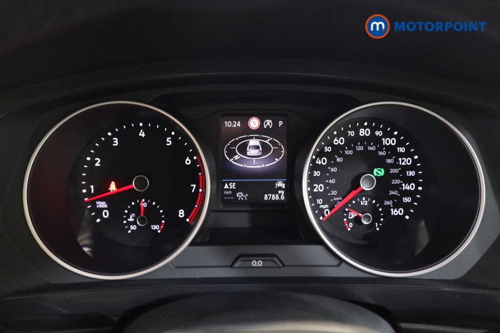 Volkswagen Tiguan Life Automatic Petrol SUV - Stock Number (1564769) - 5th supplementary image