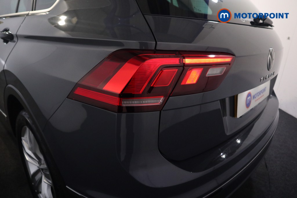 Volkswagen Tiguan Life Automatic Petrol SUV - Stock Number (1564769) - 22nd supplementary image