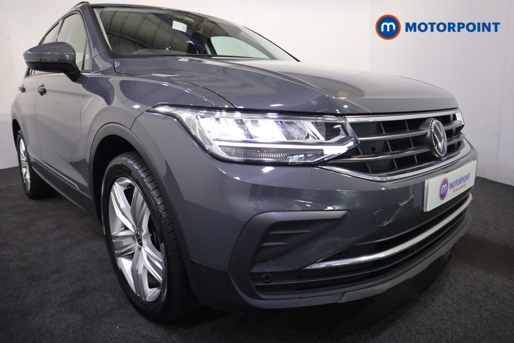 Volkswagen Tiguan Life Automatic Petrol SUV - Stock Number (1564769) - 28th supplementary image