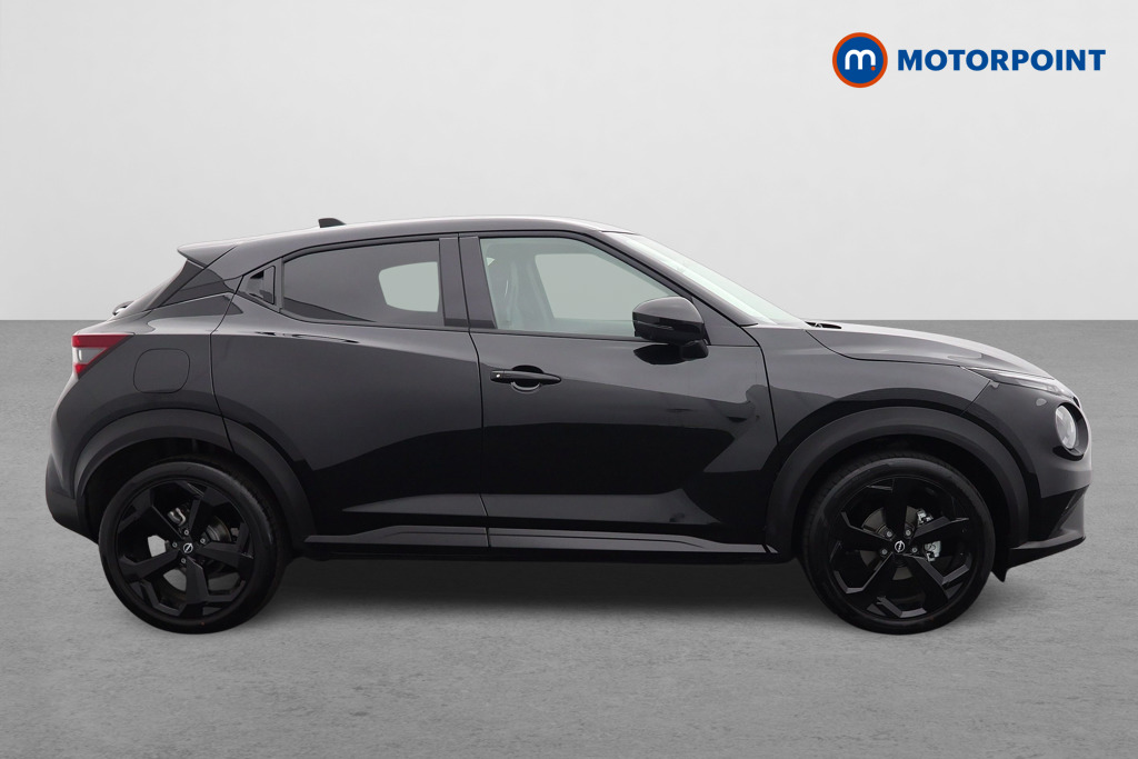 Nissan Juke Tekna Manual Petrol SUV - Stock Number (1565098) - Drivers side