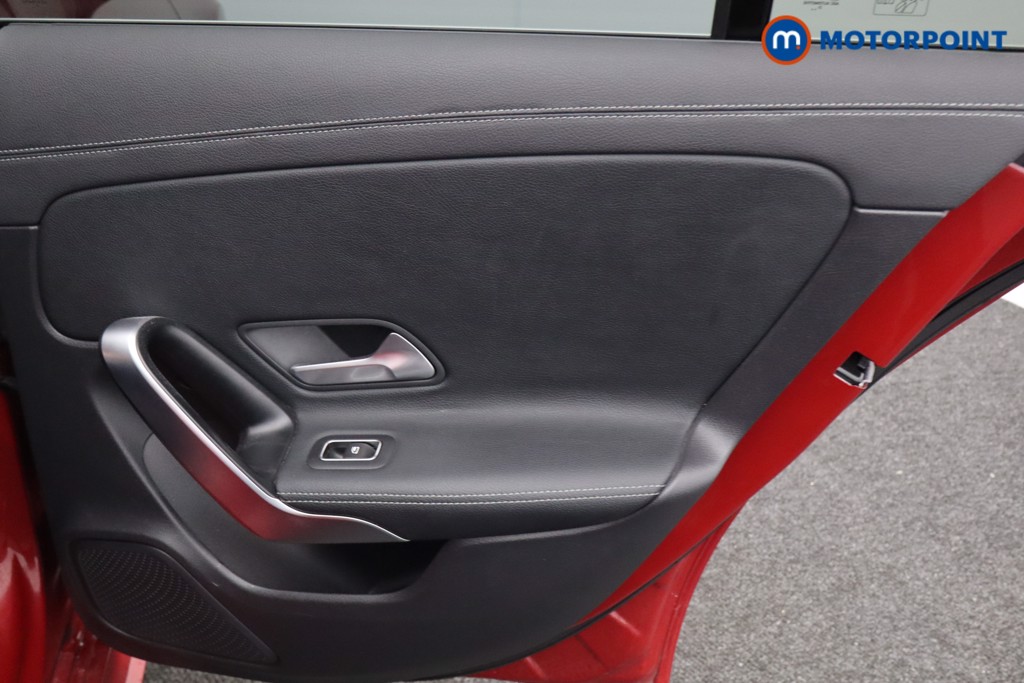 Mercedes-Benz CLA Amg Line Automatic Petrol Estate - Stock Number (1549157) - 19th supplementary image