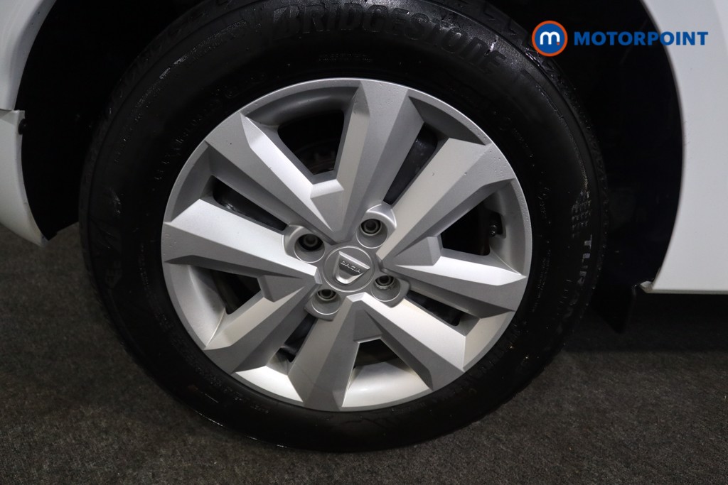 Dacia Sandero Comfort Manual Petrol-Lpg Hatchback - Stock Number (1550286) - 13th supplementary image
