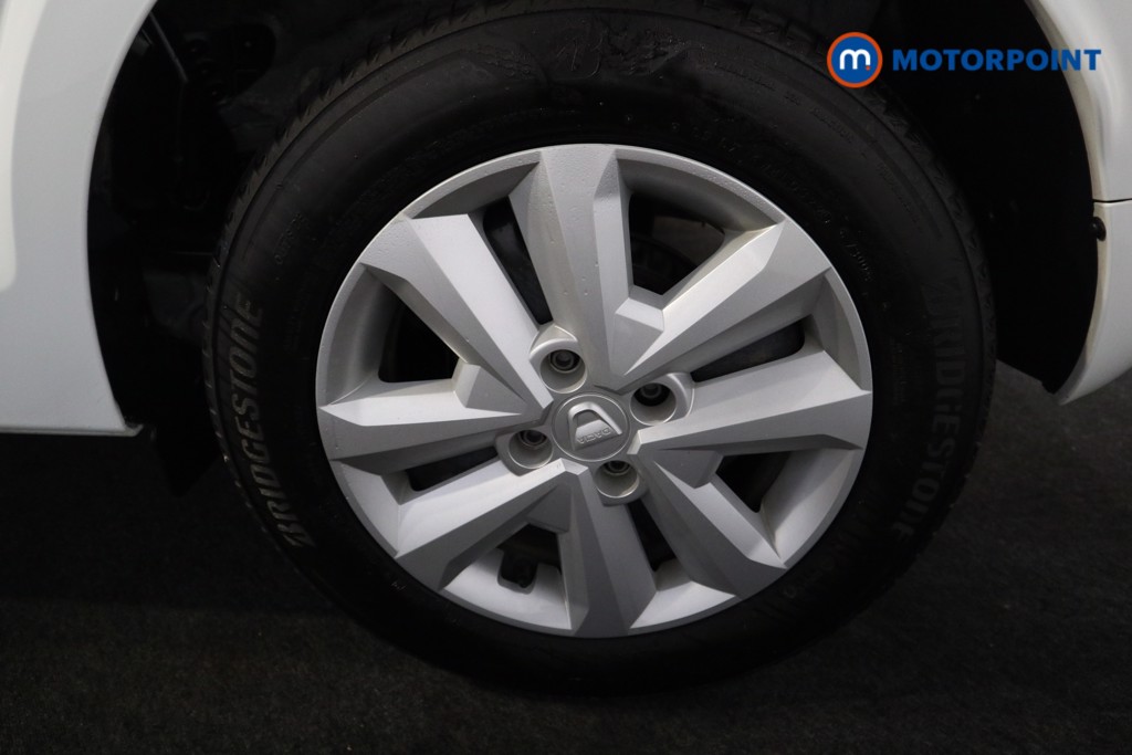 Dacia Sandero Comfort Manual Petrol-Lpg Hatchback - Stock Number (1550286) - 16th supplementary image
