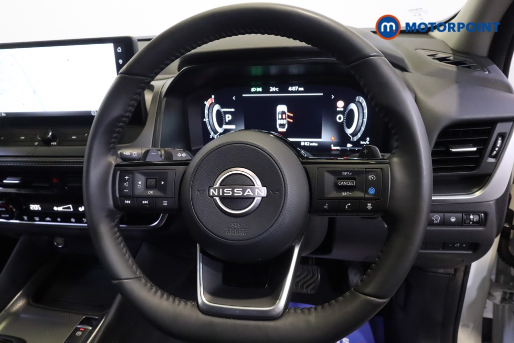 Nissan Qashqai N-Connecta Automatic Petrol SUV - Stock Number (1552319) - 3rd supplementary image