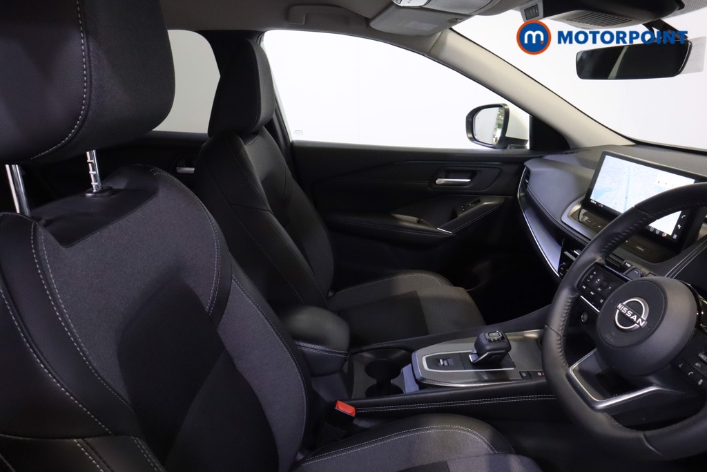 Nissan Qashqai N-Connecta Automatic Petrol SUV - Stock Number (1552319) - 13th supplementary image