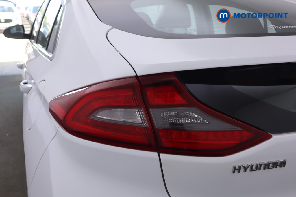 Hyundai Ioniq Premium Automatic Petrol-Electric Hybrid Hatchback - Stock Number (1554935) - 16th supplementary image