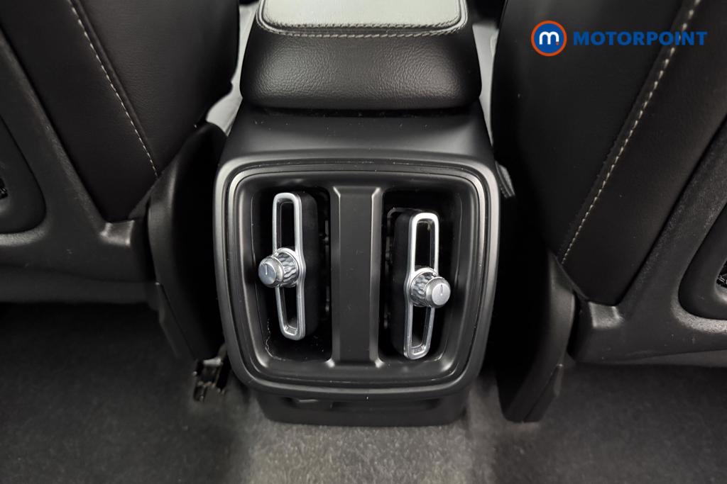 Volvo Xc40 Inscription Manual Petrol SUV - Stock Number (1555001) - 21st supplementary image