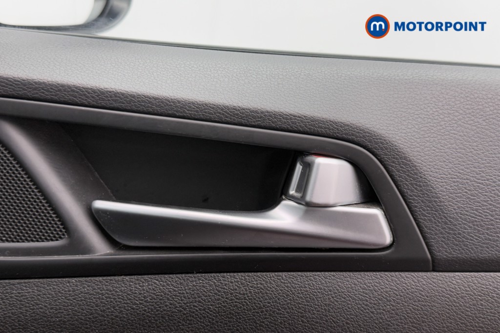 Hyundai Tucson Se Nav Manual Petrol SUV - Stock Number (1555093) - 17th supplementary image