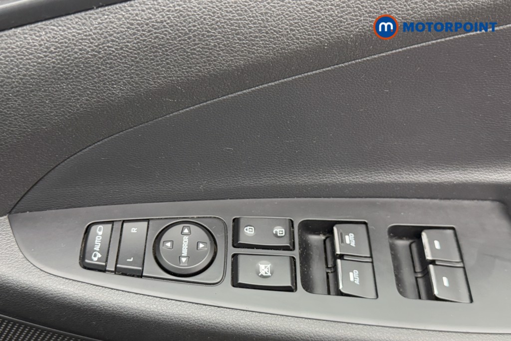 Hyundai Tucson Se Nav Manual Petrol SUV - Stock Number (1555093) - 18th supplementary image