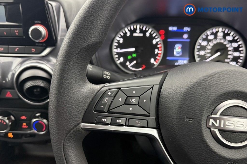 Nissan Juke Visia Manual Petrol SUV - Stock Number (1555649) - 7th supplementary image