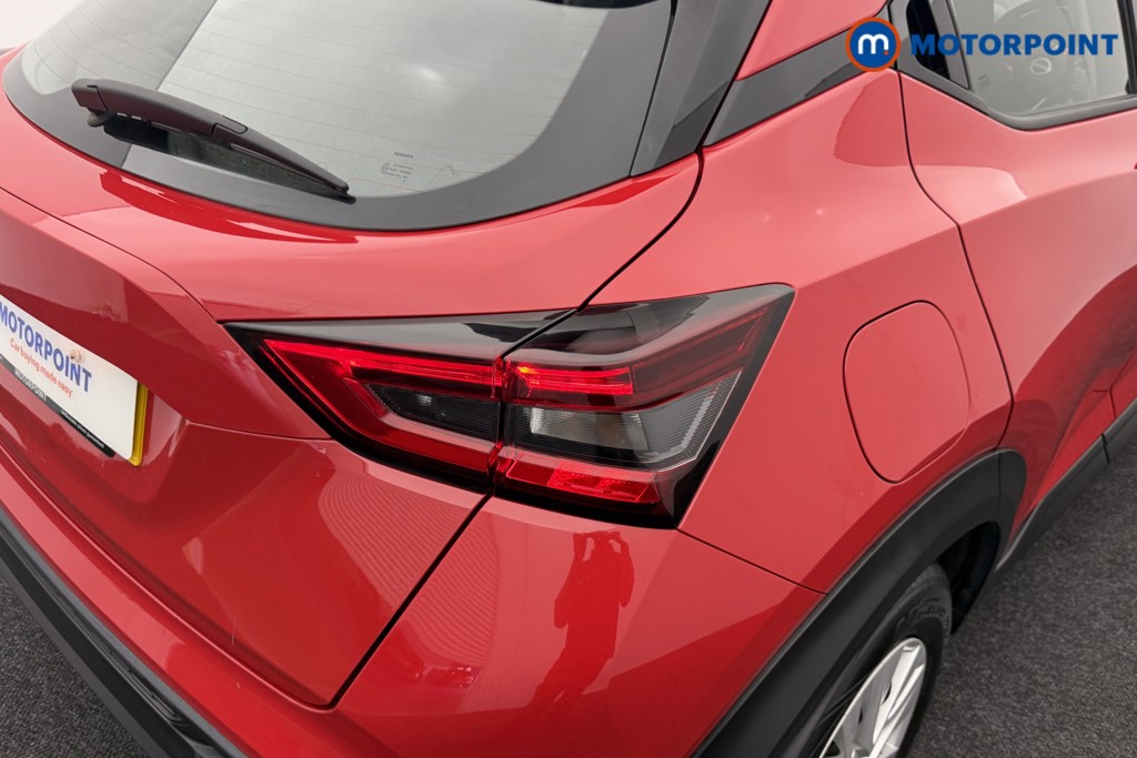 Nissan Juke Visia Manual Petrol SUV - Stock Number (1555649) - 19th supplementary image