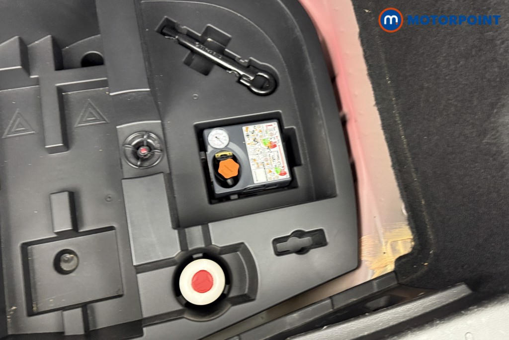 Nissan Juke Visia Manual Petrol SUV - Stock Number (1555649) - 21st supplementary image