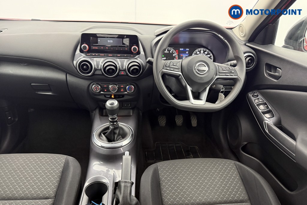 Nissan Juke Visia Manual Petrol SUV - Stock Number (1555649) - 1st supplementary image