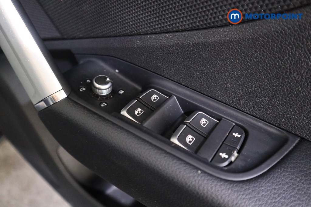 Audi Q2 S Line Automatic Petrol SUV - Stock Number (1556265) - 12th supplementary image