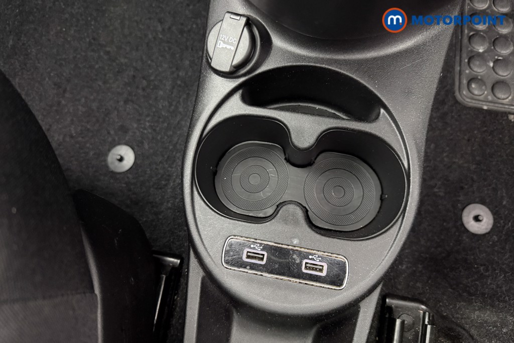 Fiat 500 1.0 Mild Hybrid 3Dr Manual Petrol-Electric Hybrid Hatchback - Stock Number (1557034) - 7th supplementary image