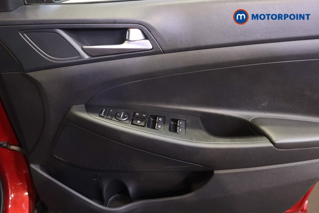 Hyundai Tucson Se Nav Manual Petrol SUV - Stock Number (1557244) - 7th supplementary image