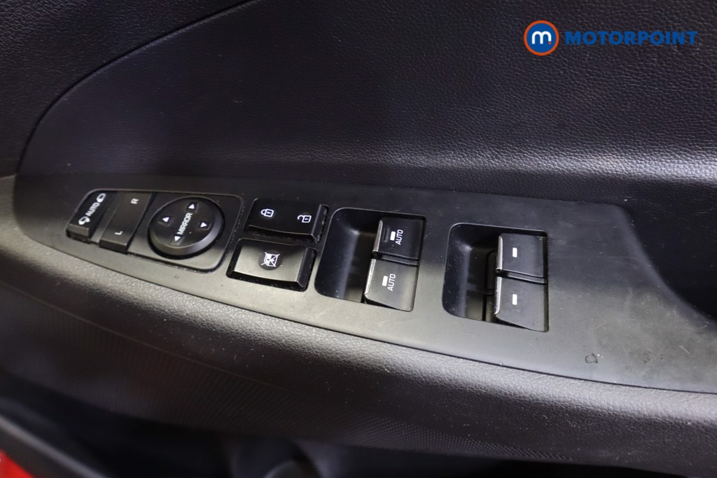 Hyundai Tucson Se Nav Manual Petrol SUV - Stock Number (1557244) - 9th supplementary image