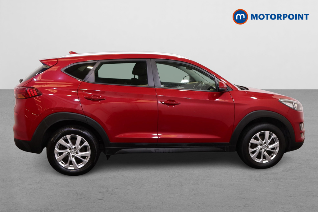 Hyundai Tucson Se Nav Manual Petrol SUV - Stock Number (1557244) - Drivers side