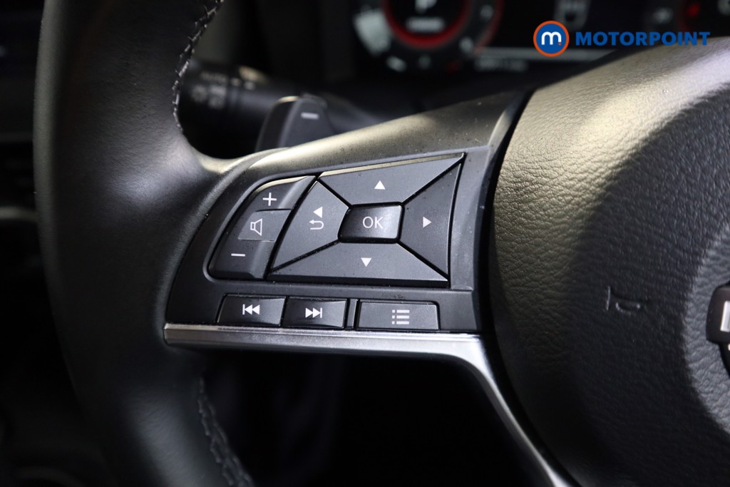 Nissan Juke N-Connecta Automatic Petrol SUV - Stock Number (1558250) - 3rd supplementary image