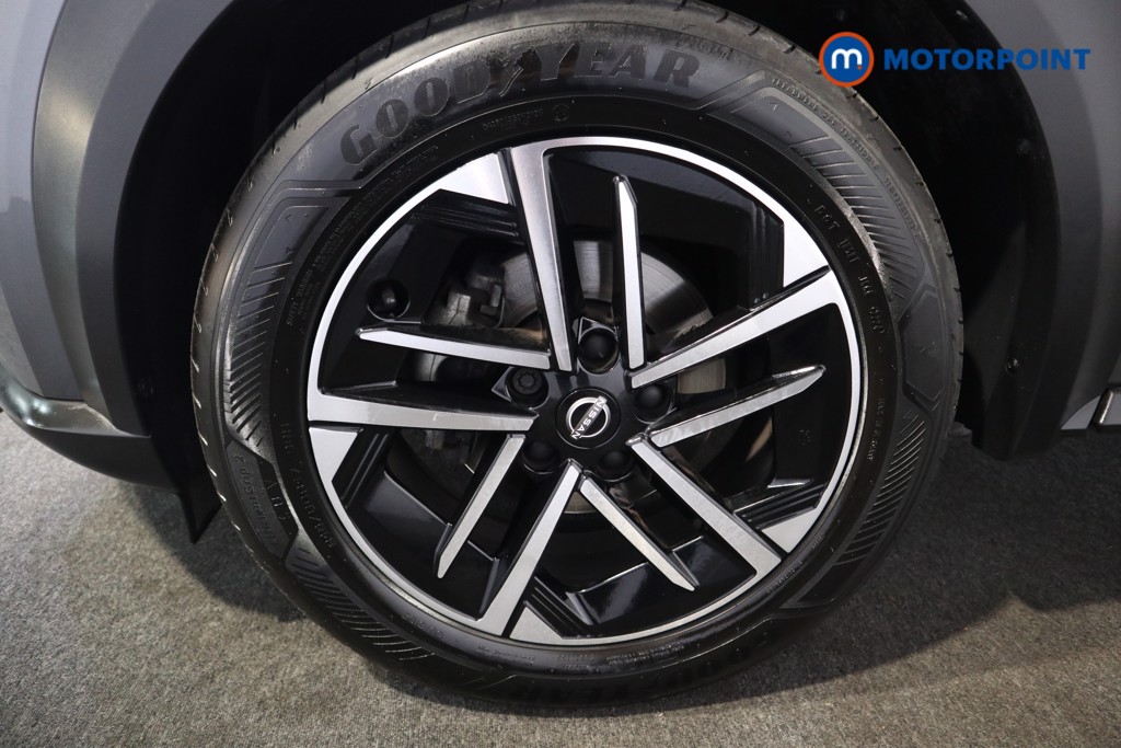 Nissan Juke N-Connecta Automatic Petrol SUV - Stock Number (1558250) - 16th supplementary image