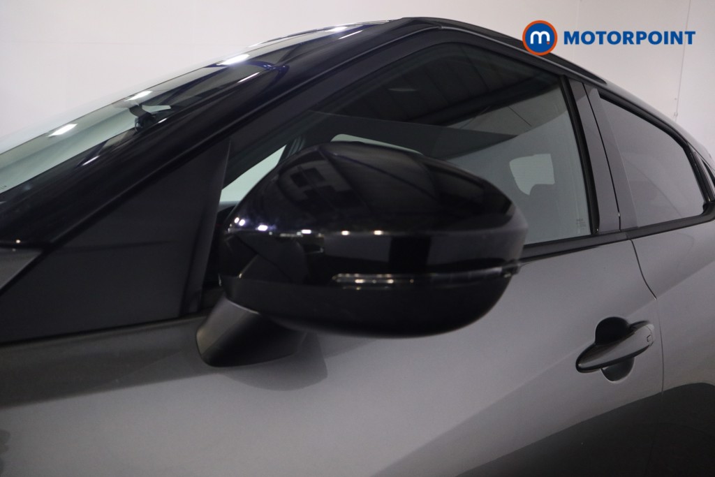 Nissan Juke N-Connecta Automatic Petrol SUV - Stock Number (1558250) - 23rd supplementary image