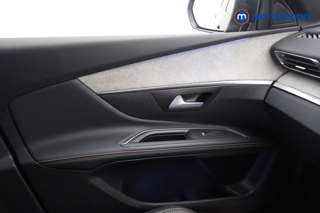Peugeot 5008 GT Automatic Diesel SUV - Stock Number (1558358) - 8th supplementary image