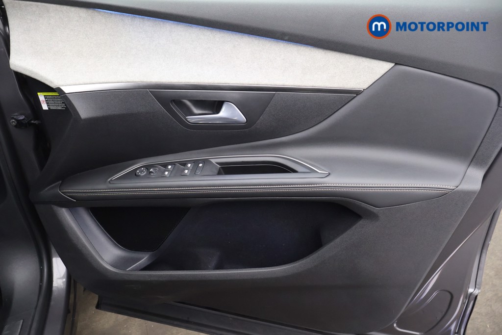 Peugeot 5008 GT Automatic Diesel SUV - Stock Number (1558358) - 9th supplementary image